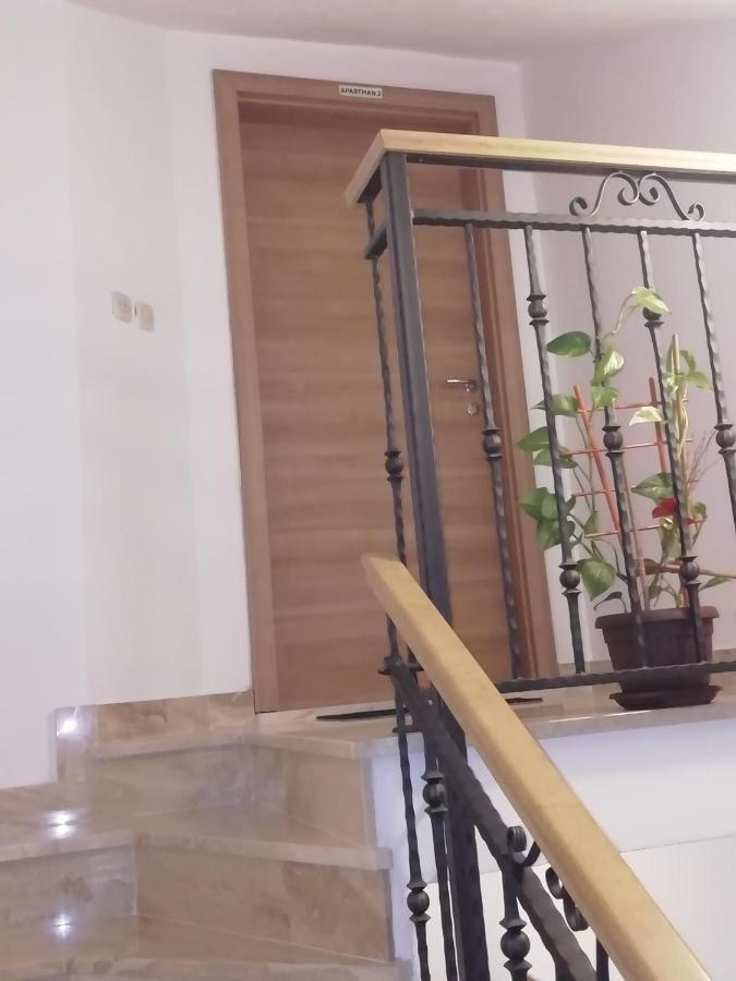 Apartmani Antonia Nakic -Stobrec Split Exterior foto