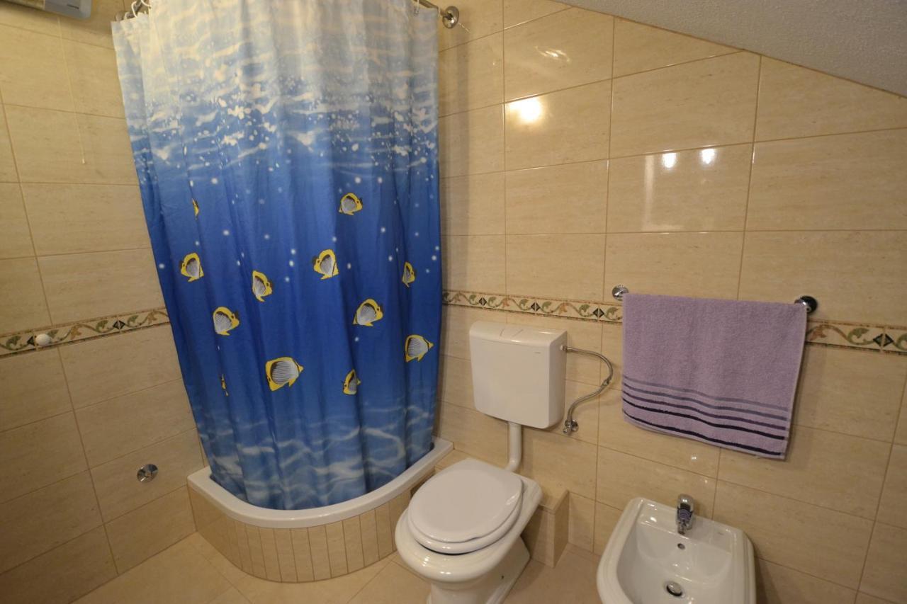Apartmani Antonia Nakic -Stobrec Split Exterior foto