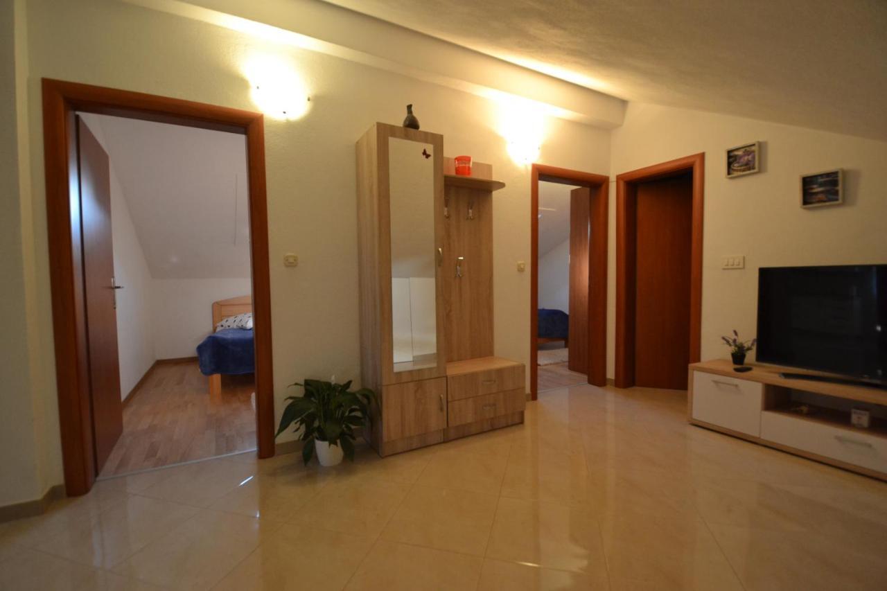 Apartmani Antonia Nakic -Stobrec Split Exterior foto