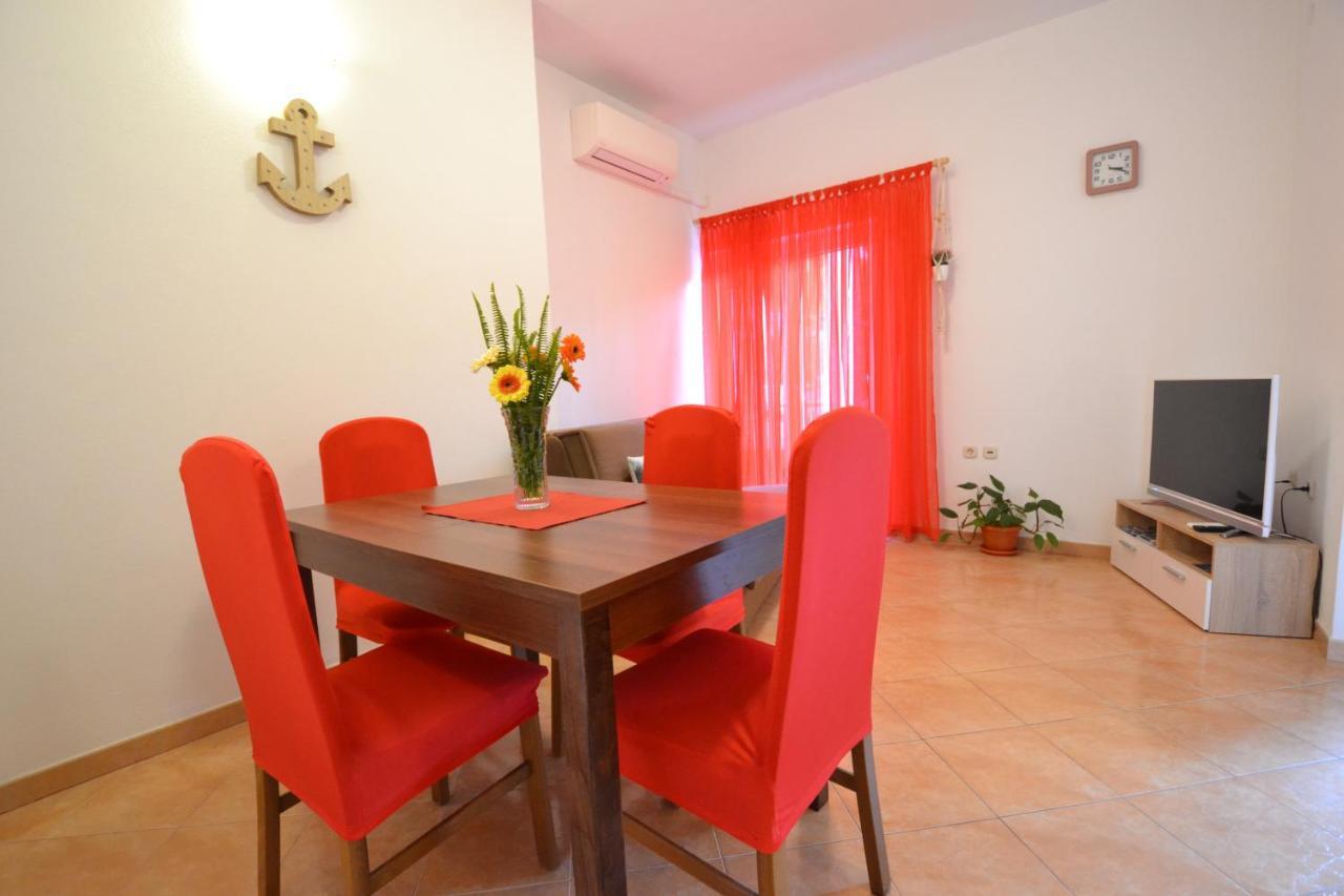 Apartmani Antonia Nakic -Stobrec Split Exterior foto