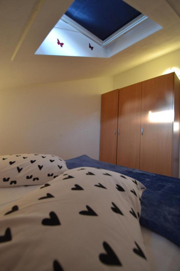 Apartmani Antonia Nakic -Stobrec Split Exterior foto
